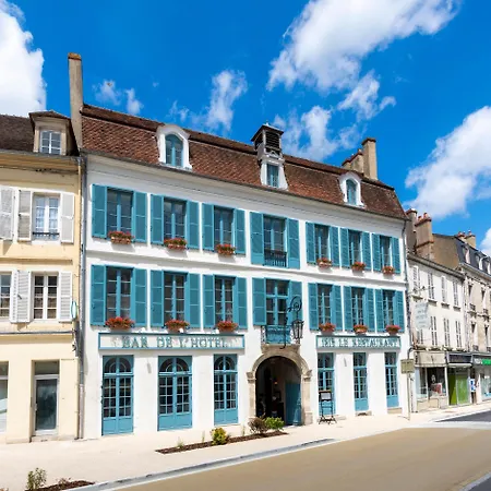 Hôtel de la Poste à Avallon, Bourgogne-3
