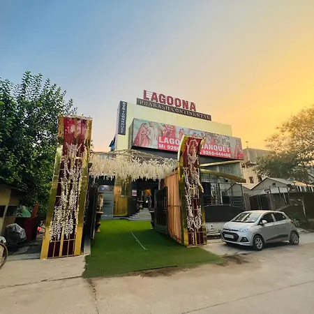 Hotel Lagoona And Banquet Hall Near D Mall , Pacific Mall Nsp Pitampura-3