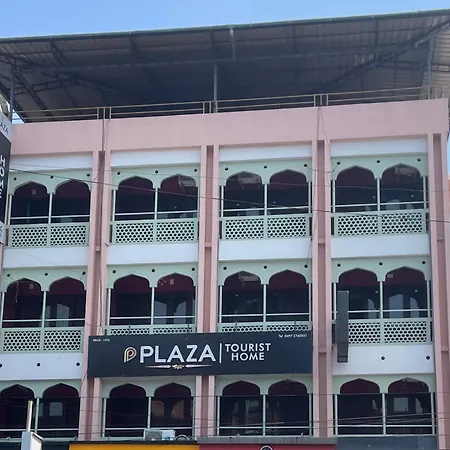 Plaza Tourist Home-2