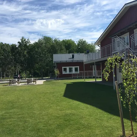 Land-Inn Motel-2