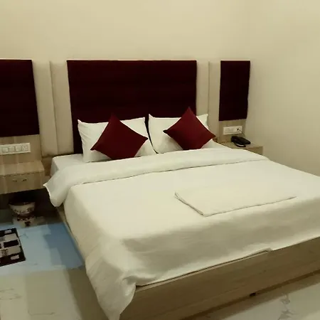 Hotel Lr Delite Inn-3
