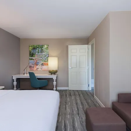 Hilton Garden Inn Saint Charles-2