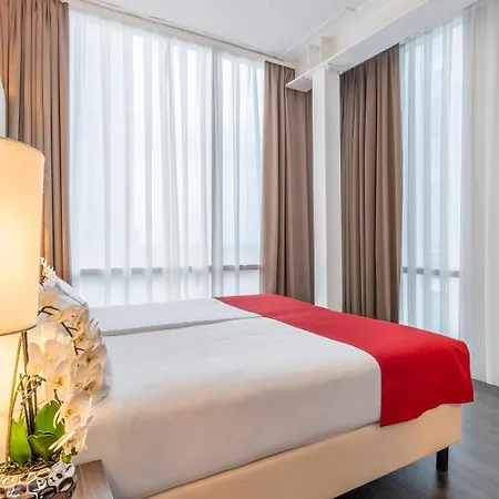 Plaza Premium Almere-3