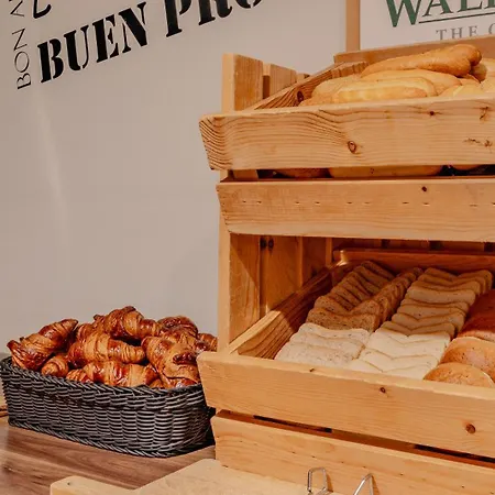 Plaza Premium Almere-3
