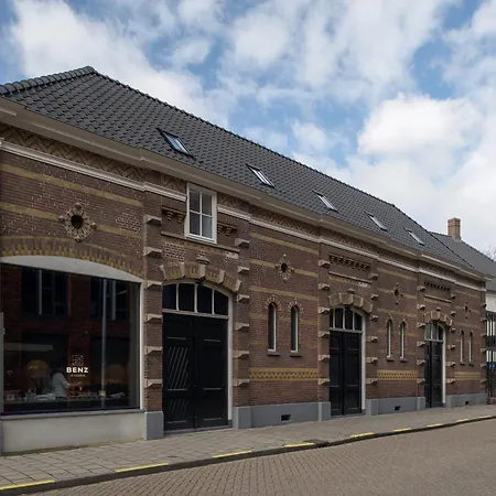 Kazerne Hotel - Member of Design Hotels-3