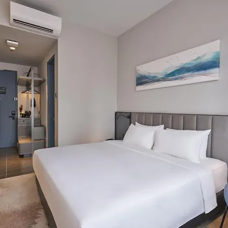 Sleeping Lion Suites-2