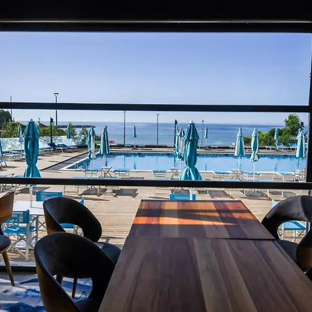Hotel Topaz 4* Cap Aurora-2