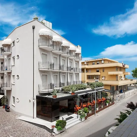 Hotel Gabriella-2