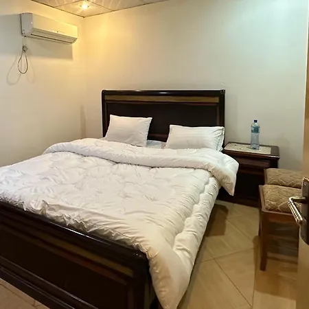 Kashmir Continental Hotel And Guest House-2