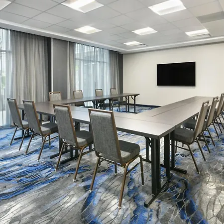 Fairfield By Marriott Inn & Suites Orlando At Millenia-3