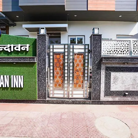 Fabhotel The Vrindavan Inn-3