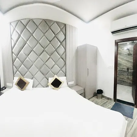 Hotel Green Apple Bareilly-2