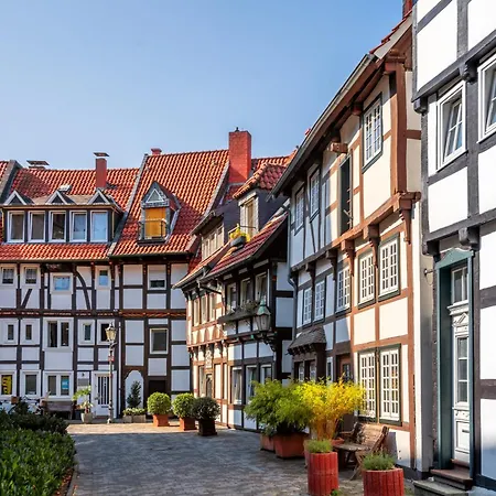 STAYERY Gütersloh Hauptbahnhof-2