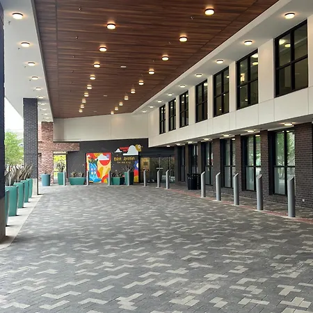 Home2 Suites By Hilton Austin Downtown East Side-2