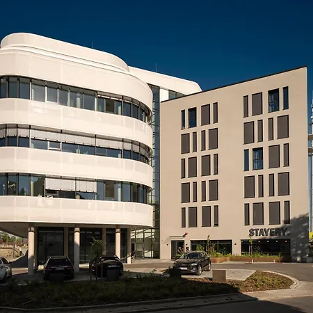STAYERY Gütersloh Hauptbahnhof-3