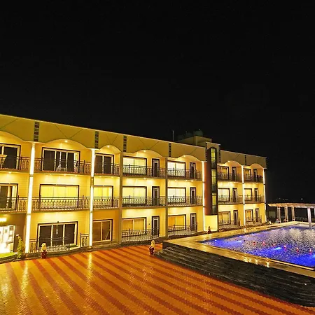 India Beach Resort !! Front Sea View !!-2
