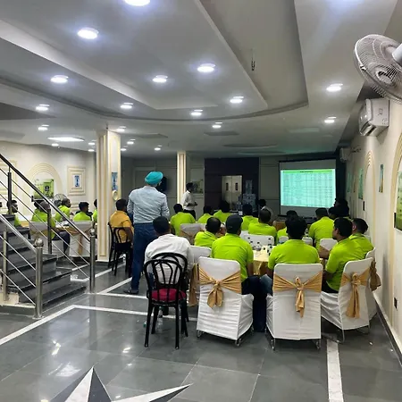 Shaurya Hotel And Banquet-3