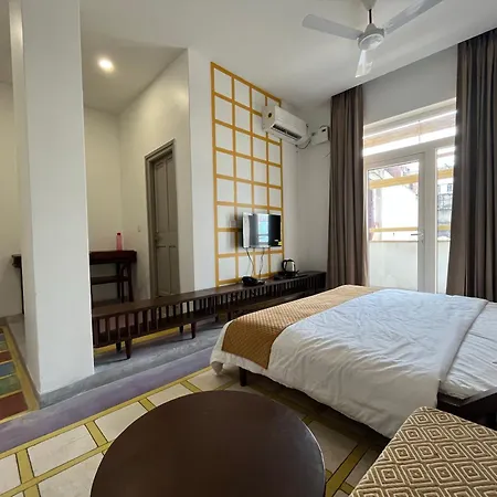 Nkaasa Hotel Personal Suites-3