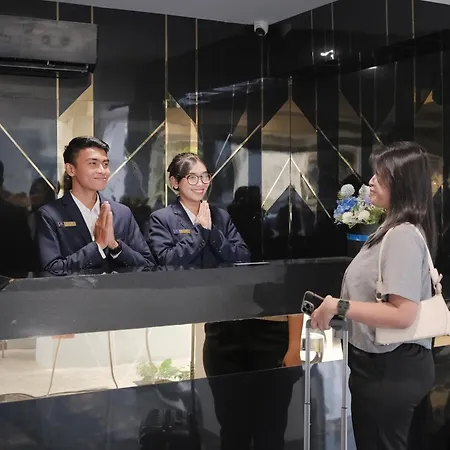 Gold Hotel Simpang Lima-2
