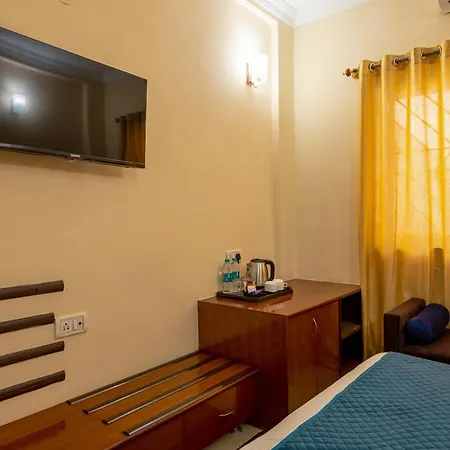 Blue Bliss Hotels By Pph Living Infantry Road-3