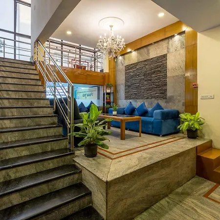 Blue Bliss Hotels By Pph Living Infantry Road-2