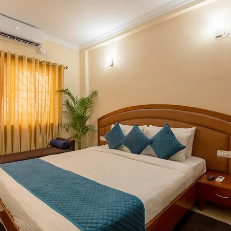 Blue Bliss Hotels By Pph Living Infantry Road-3