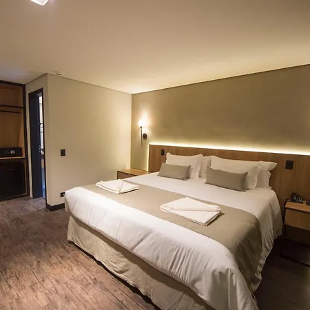 Pinot Hotel-2