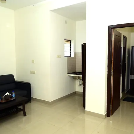 Hotel Aradhya Inn Deralakatte-2