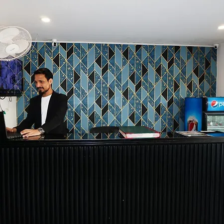 Tipsyy Inn 018-3