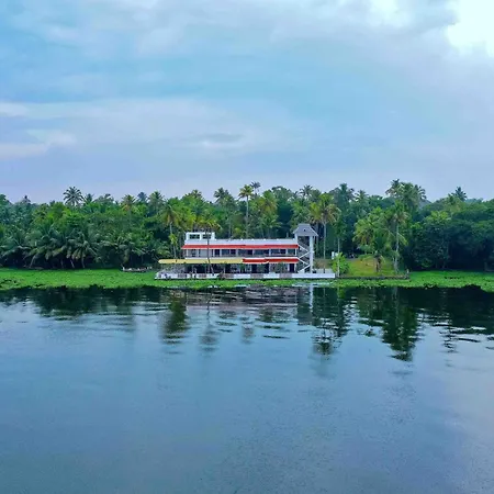 Vembanad Village Backwater Resort-3