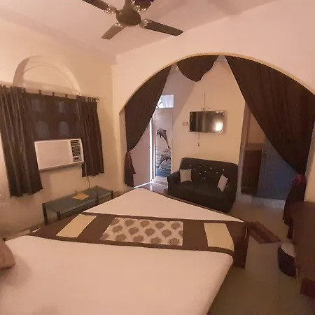 Hotel Swapanlok,-2