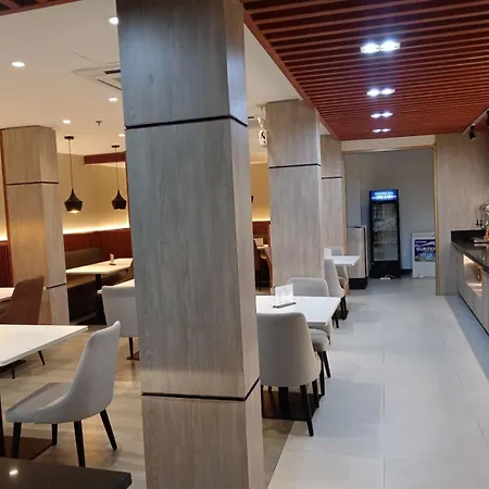 Mc Hotel Fairview-2