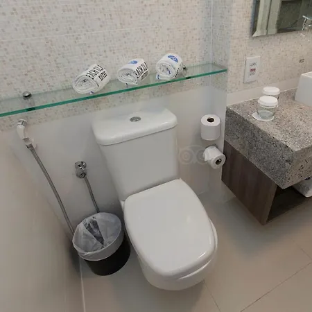 Radisson Hotel Luxo Ap 801-2