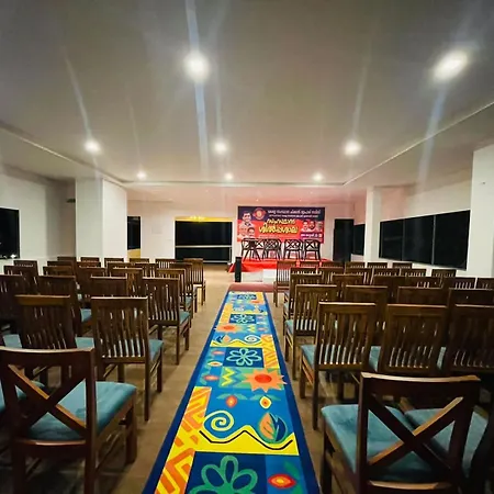 Skylark Holidays Premium-2