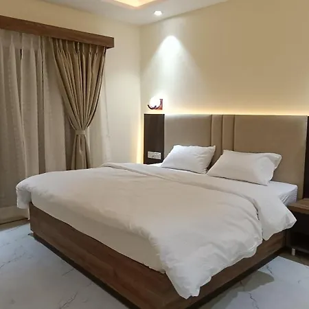 The Banaras Hotel-2