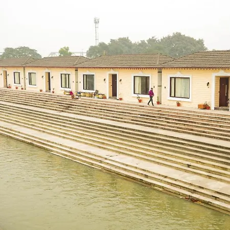 Ayodhya Haat Luxury Cottages-3