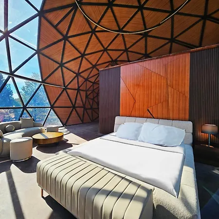 Clear Sky Resorts - Bryce Canyon - Unique Stargazing Domes-2