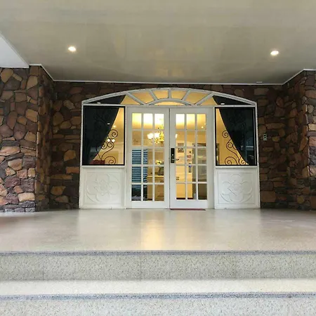 Appleone Banawa Heights Guadalupe Cebu City-2