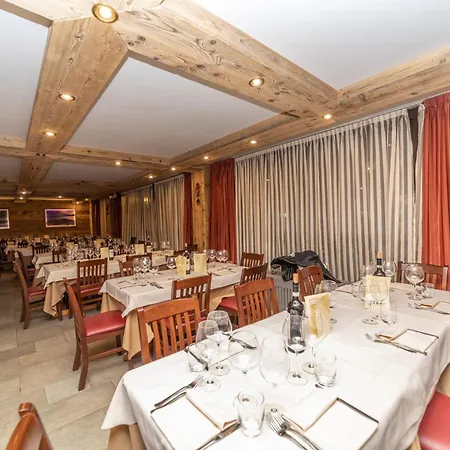 Hotiday Chalet Sestriere Vialattea-3