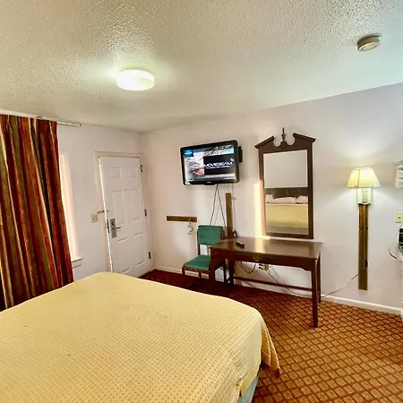 Imperial Motel-3