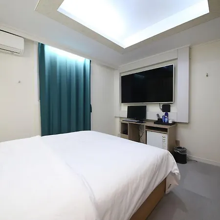 Number 25 Hotel-2