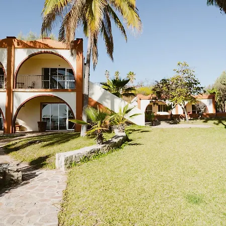 Hotel Rancho Buenavista-2