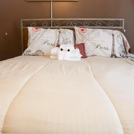 Bella'S Boutique Hotel-3