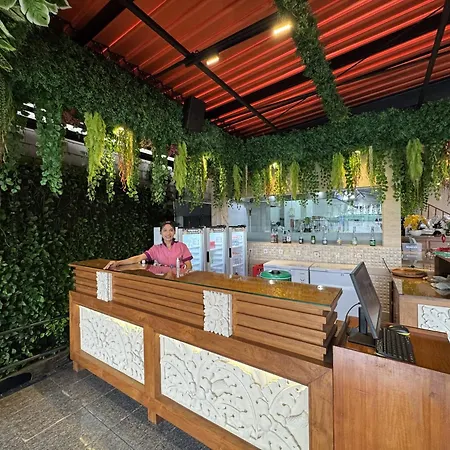 Green Garden Hotel-2