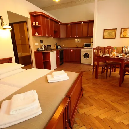 Ventus Rosa Self Service Apartments-2