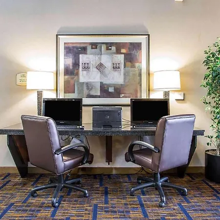 Howard Johnson By Wyndham Merrillville-2