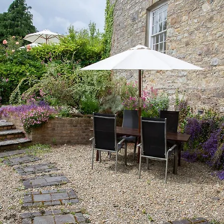 Cnapan Guest House, Newport Pembrokeshire-3