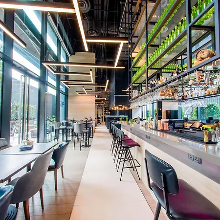 Yotel Singapore Orchard Road-3