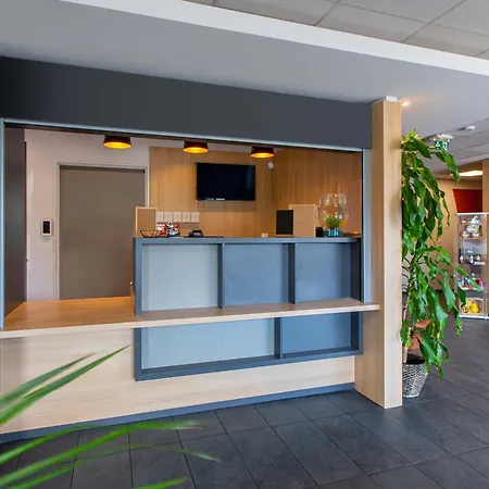 B&B Hotel Chartres Oceane-2