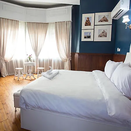 Tahrir Plaza Suites - Museum View-3